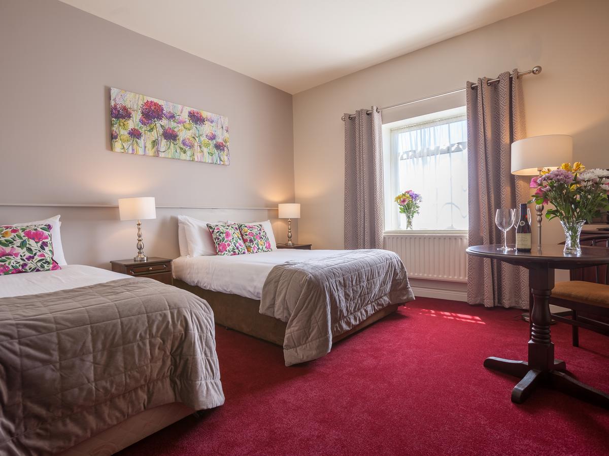 Dingle Peninsula Hotel ภายนอก รูปภาพ